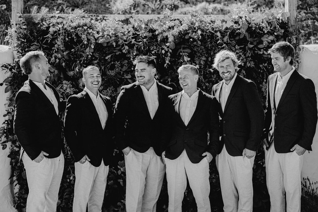 Wedding photo groomsman